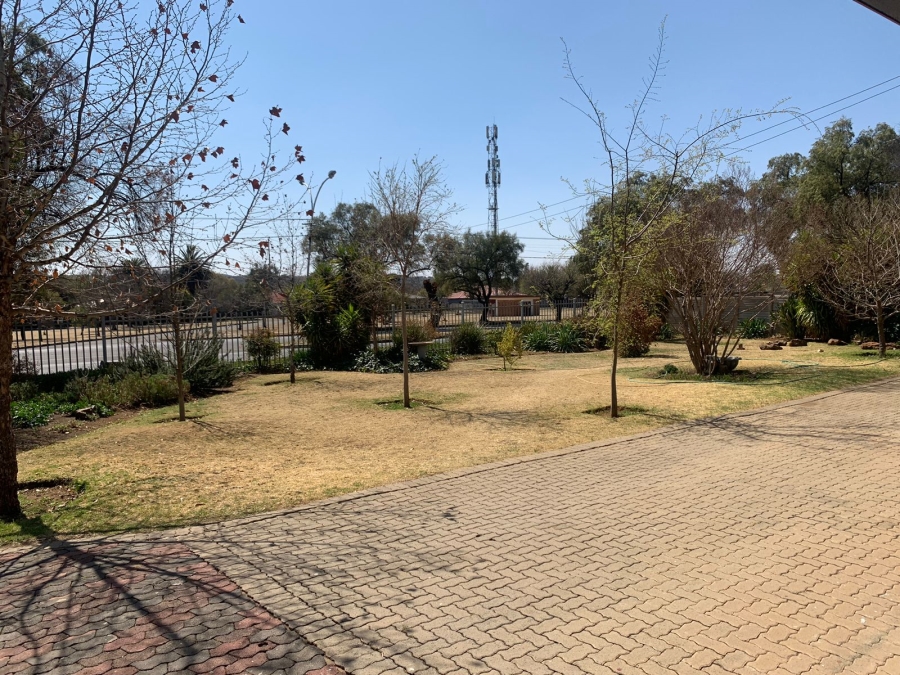 To Let 3 Bedroom Property for Rent in Waverley Free State